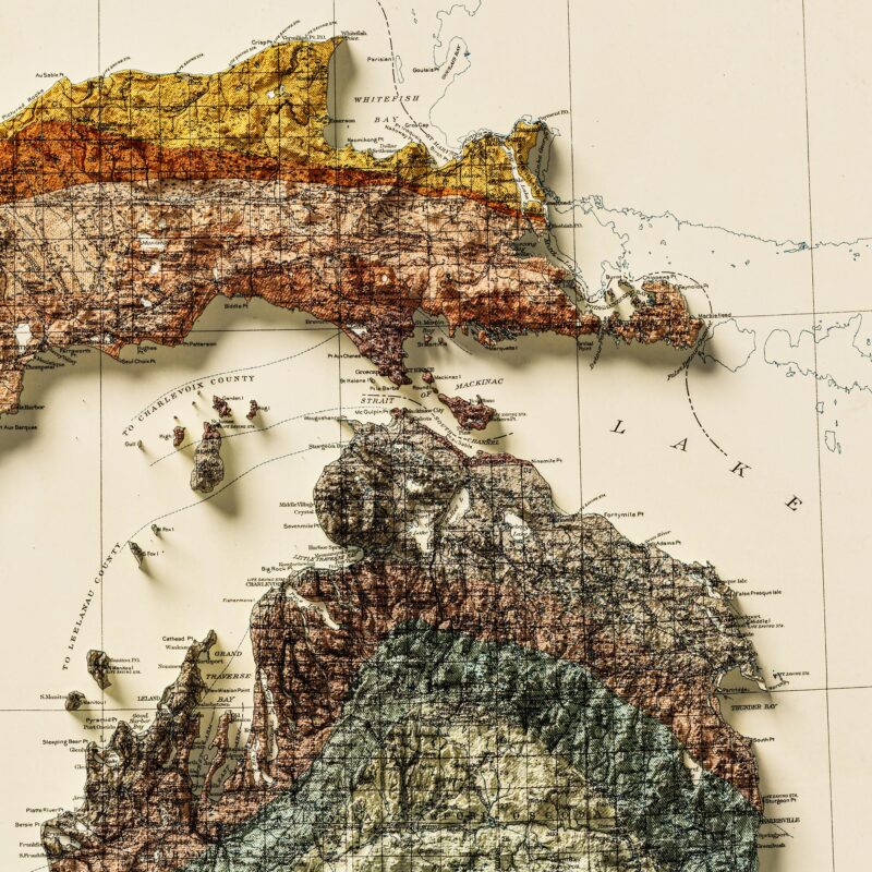 Michigan Map 1916, Geology :Shaded relief map – flat print (not a 3D raised map)