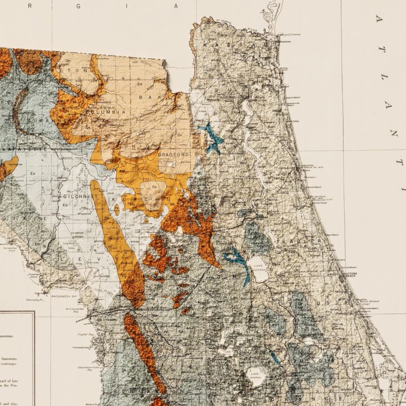 Florida Map 1945, Geology :Shaded relief map – flat print (not a 3D raised map)