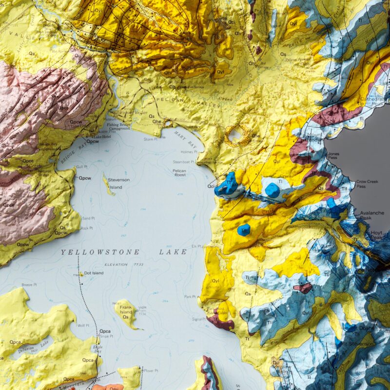 Yellowstone Map 1972, Geology :Shaded relief map – flat print (not a 3D raised map)